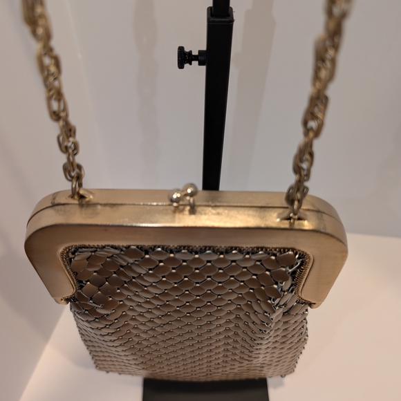 Whiting And Davis Gold Mesh Shoulder Bag Good Vintage Condition - Picture 2 of 11